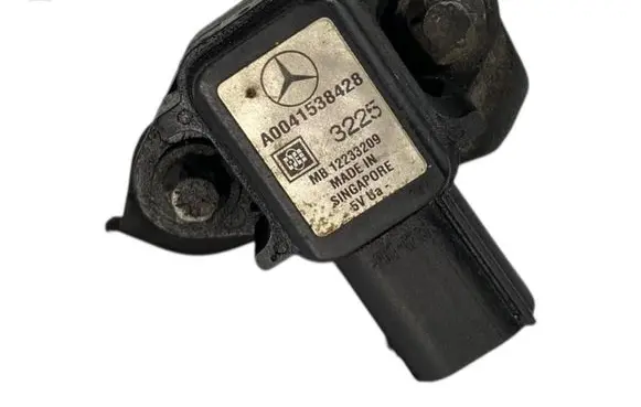 Mercedes-Benz E W211 Air pressure sensor A0041538428