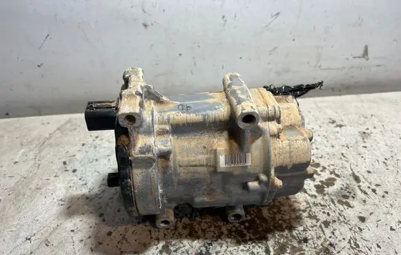 Toyota C-HR I Air conditioning (A/C) compressor (pump) 0424000502 ESB20C 04G00156