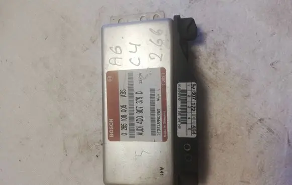 Audi A6 S6 C7 4G Engine control unit/module 4D0907379D 0265108005 DT0515940789