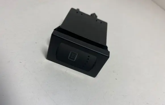 Volkswagen PASSAT B5 Windscreen/window heater switch 3B0959621C