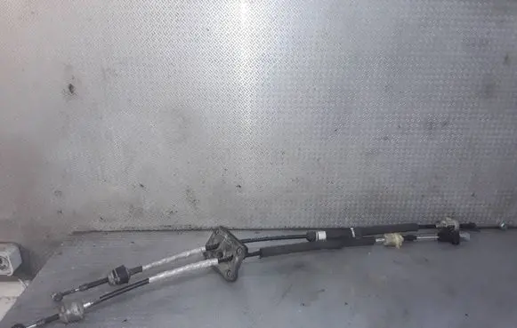 Citroen Jumper Gear shift cable linkage 55208985