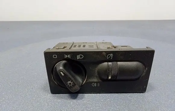 Volkswagen Transporter - Caravelle T4 Light switch 701941531A