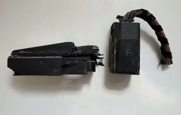 Mercedes-Benz Vito Viano W639 Plug wire A6461501177 0281014185