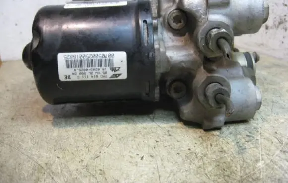 Volkswagen Sharan ABS Pump VW7M090737910094503013 100203002447M0614111B 10045708133ATE10020300673