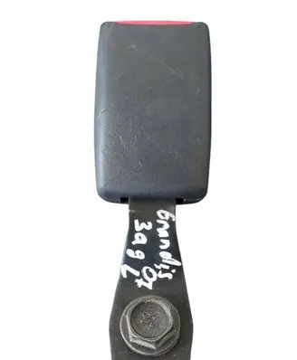 Mitsubishi Grandis Rear seatbelt buckle 134131XB
