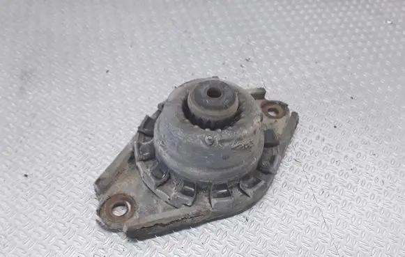 Nissan Primera Coil spring/strut mount 