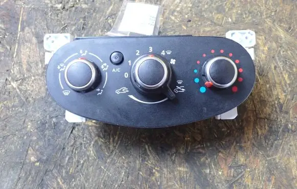 Dacia Lodgy Climate control unit 5P3743000