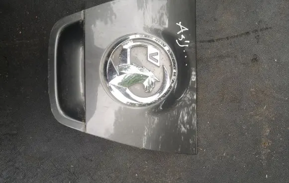 Opel Astra J Tailgate/trunk/boot exterior handle 13271374