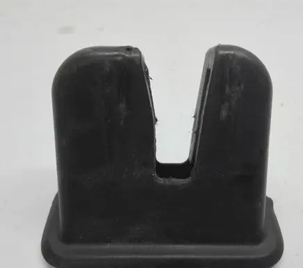 Audi A6 S6 C6 4F Tailgate/boot lid lock trim 4E0827520B