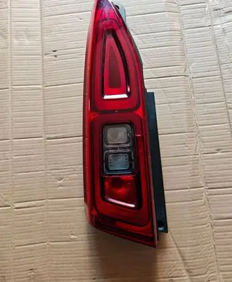 Citroen Berlingo Rear/tail lights set 9819427380