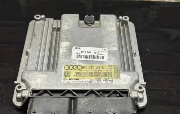 Audi Q5 SQ5 Engine control unit/module 8R1907115N 8K2907115L 0261S11490