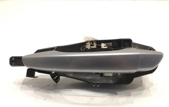 Rear door exterior handle