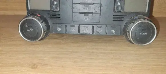 Volkswagen Touareg I Climate control unit 7L6907040D