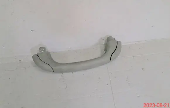 Toyota Yaris Front interior roof grab handle