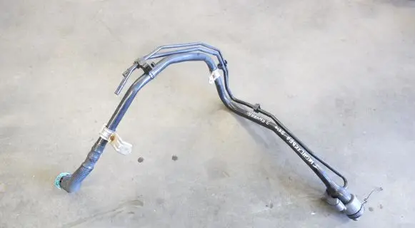 Toyota Highlander XU70 Fuel tank filler neck pipe 