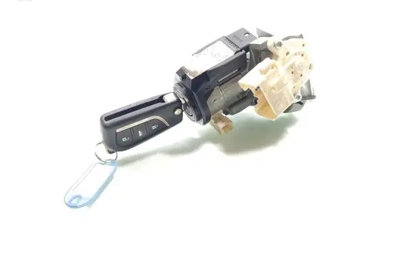 Toyota Avensis T270 Ignition lock 89783-05030 825507-000