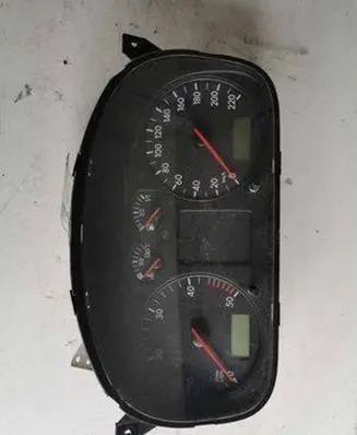Volkswagen Transporter - Caravelle T4 Speedometer (instrument cluster) 88311300