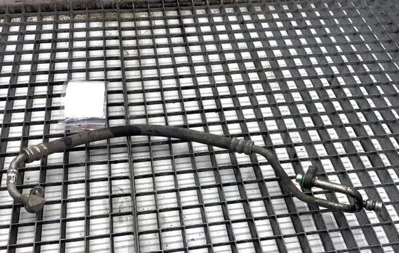 KIA Ceed Air conditioning (A/C) pipe/hose 