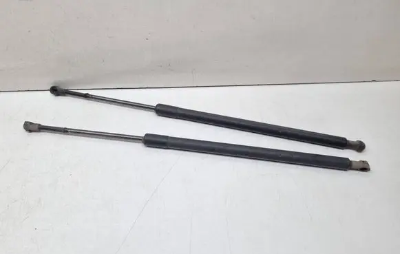 BMW X5 E53 Tailgate/trunk strut/damper 8402405