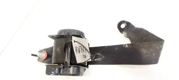 Hyundai Sonata Rear seatbelt