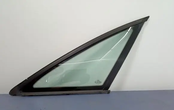 Audi A6 S6 C5 4B Rear side window