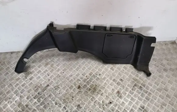 Trunk/boot side trim panel