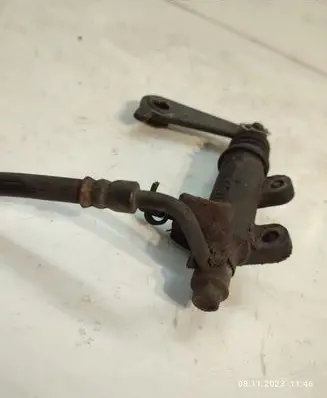 Hyundai Elantra Clutch slave cylinder 
