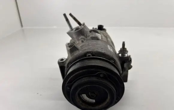 Ford Fusion II Air conditioning (A/C) compressor (pump) DG9H19D629BC DG9Z19703V