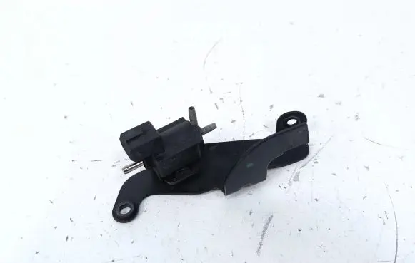 Land Rover Range Rover Sport L320 Turbo solenoid valve 70242800