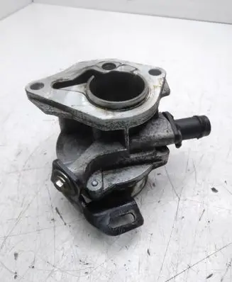 Nissan Qashqai Vacuum pump