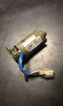 BMW X5 E53 Seat adjustment motor 8251617