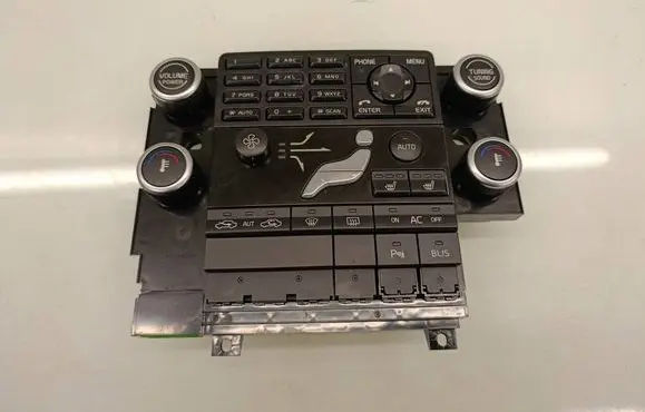 Volvo XC60 Climate control unit 30782904