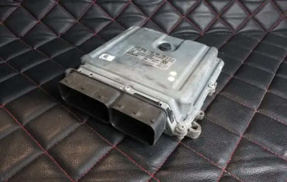 Mercedes-Benz Sprinter W906 Engine control unit/module ECU A6461506478 1039S16077 2281825641016203