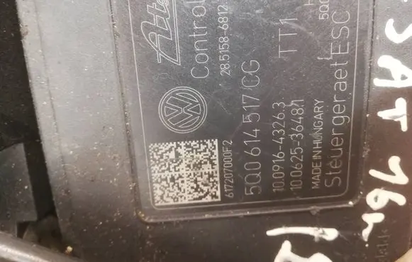 Volkswagen PASSAT B8 ABS Pump 5Q0614517CG 10022009984
