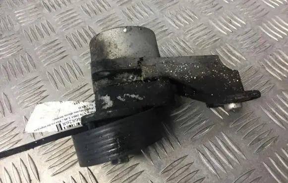 Volvo V70 Generator/alternator belt tensioner 30637961