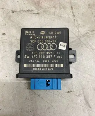 Audi A3 S3 A3 Sportback 8P Light module LCM 5DF00888627 4F0907357F 4F0910357F