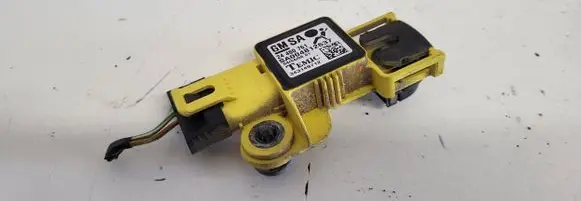 Opel Zafira B Airbag deployment crash/impact sensor 24460761 SA004812637 343149712