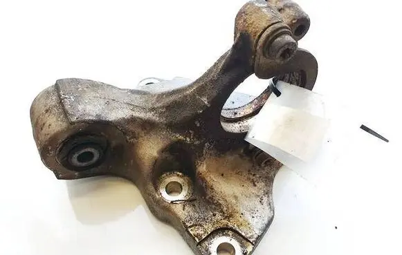 Citroen C4 I Picasso Engine mounting bracket 9653552680