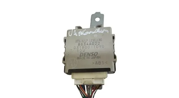 Mitsubishi Outlander Headlight ballast module Xenon 8634A022 0318001090