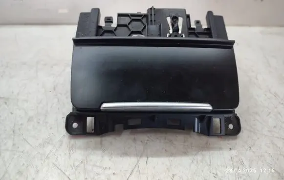 Audi A4 S4 B8 8K Ashtray (front) 8K0857951C