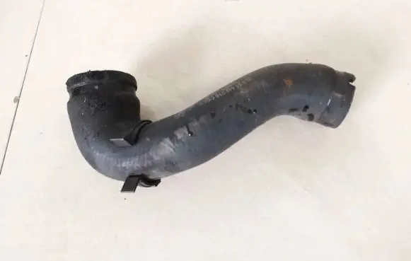 Opel Zafira A Engine coolant pipe/hose 2442216