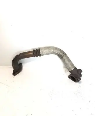 Coolant pipe/hose