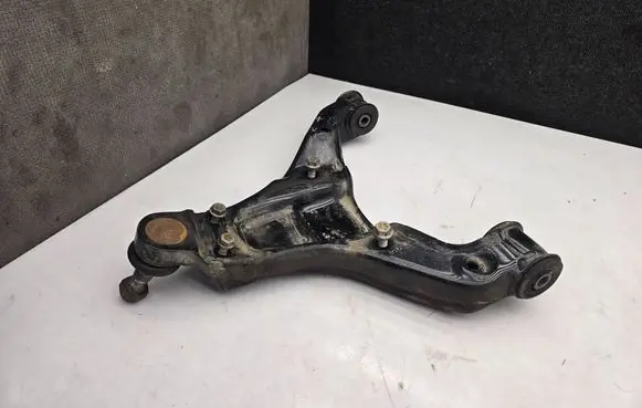 Mercedes-Benz Sprinter W907 W910 Front lower control arm/wishbone 07L20 CL2593