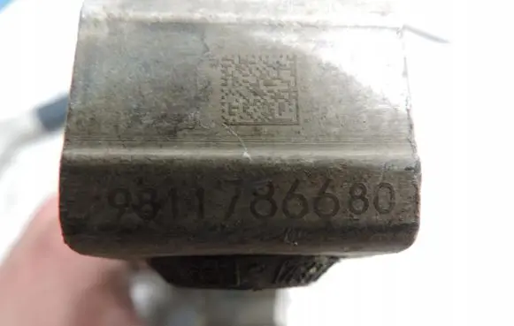 Opel Combo E Gearbox mounting bracket 9811786680