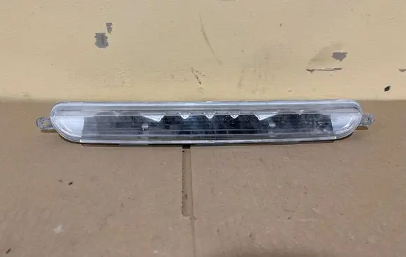 Mercedes-Benz SL R231 Third/center stoplight 024800903 A2189062300