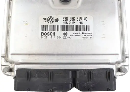 Volkswagen PASSAT B5 Engine control unit/module 038906019KC 1039S02040 0281011204