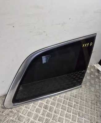 Volvo XC90 Rear side window 31402724