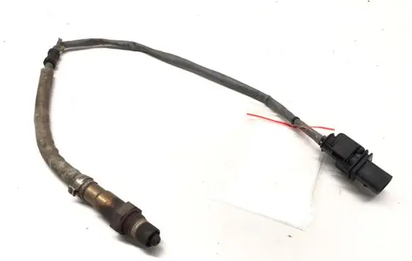 Volkswagen PASSAT CC Lambda probe sensor 06J906262T