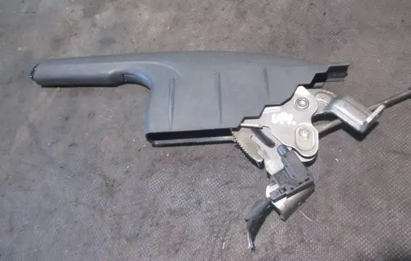 Volkswagen Up Hand brake release handle 1S0711301AC 0002480