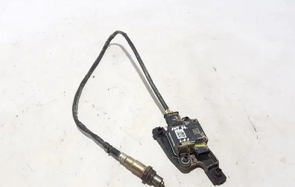 Skoda Octavia Mk4 Lambda probe sensor 05L906261E